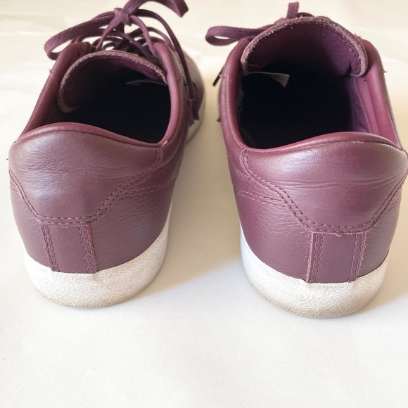 Converse All Star Burgundy Leather low top M-10.5 W-12 - Picture 5 of 8